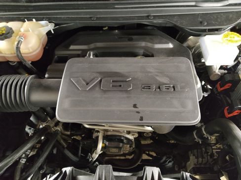 Used 2022 RAM 1500 Big Horn image 30