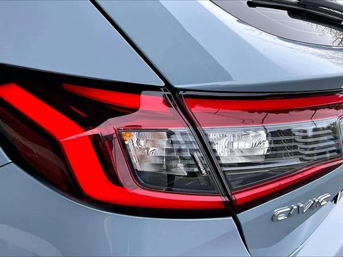 Certified 2024 Honda Civic Sport Touring image 28