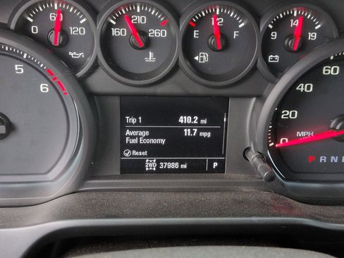 Used 2019 Chevrolet Silverado 1500 Custom Trail Boss w/ Custom Convenience Package image 22