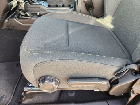 New 2026 Jeep Gladiator Sport image 19