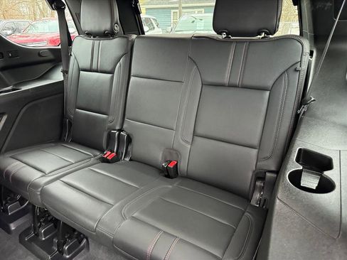 Used 2022 Chevrolet Tahoe RST w/ Luxury Package image 9