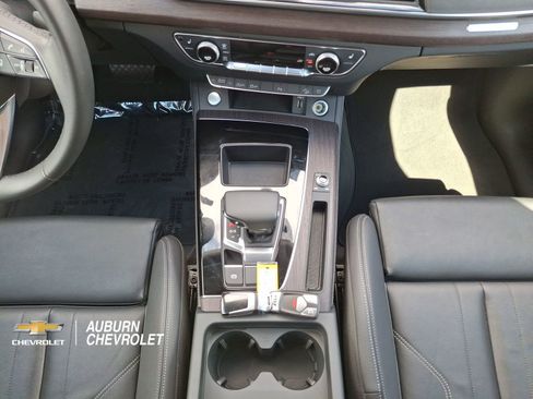 Used 2024 Audi Q5 2.0T Premium Plus AWD/4WD image 12