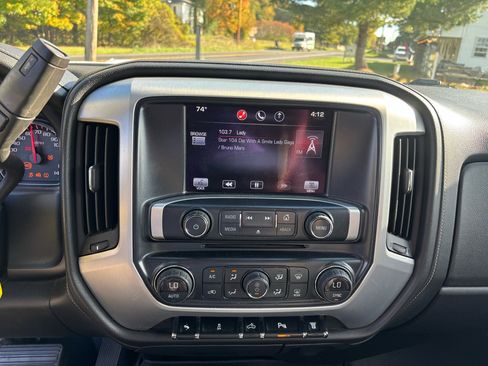 Used 2015 GMC Sierra 2500 SLE w/ SLE Preferred Package image 18