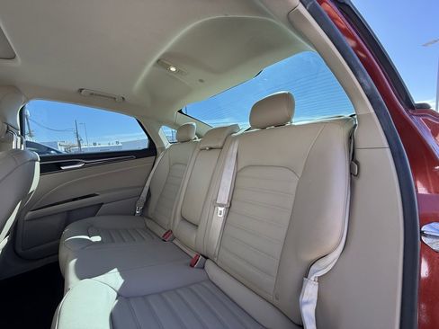 Used 2014 Ford Fusion Energi SE image 8