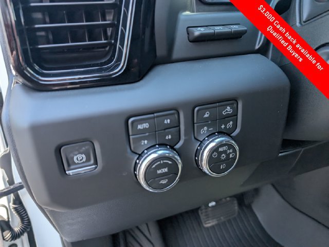New 2026 GMC Sierra 1500 AT4 w/ Technology Package AWD/4WD image 15