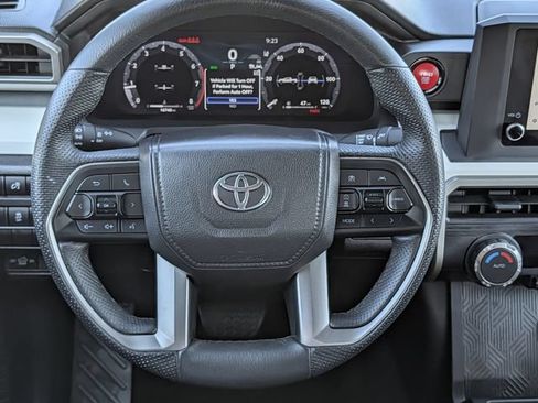 Used 2024 Toyota Tacoma TRD Off-Road AWD/4WD image 12
