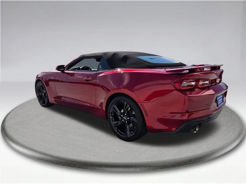 Used 2023 Chevrolet Camaro LT RWD image 13