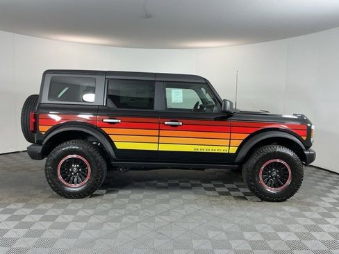 New 2025 Ford Bronco Big Bend w/ Black Diamond Package image 4