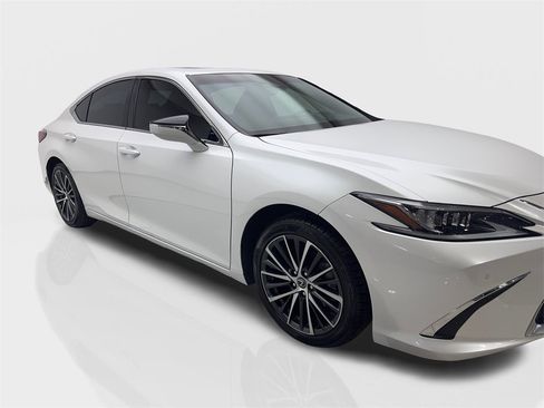 Used 2023 Lexus ES 350 w/ Premium Package image 12