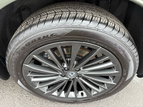 Used 2025 Lexus RX 350 AWD image 10