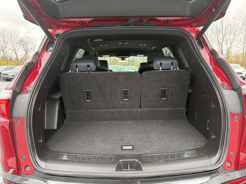 Used 2024 Buick Enclave Premium image 22