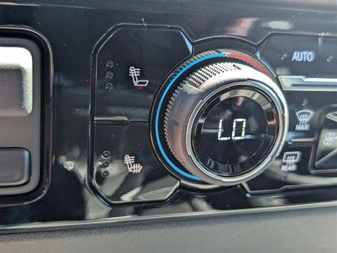 New 2026 Chevrolet Silverado 1500 LT w/ Z71 Off-Road Package image 20