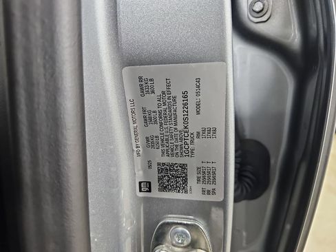 Certified 2025 Chevrolet Colorado LT w/ Advanced Trailering Package image 41