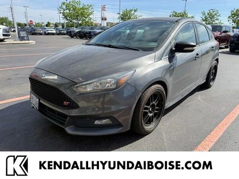 Used 2015 Ford Focus ST FWD image 1