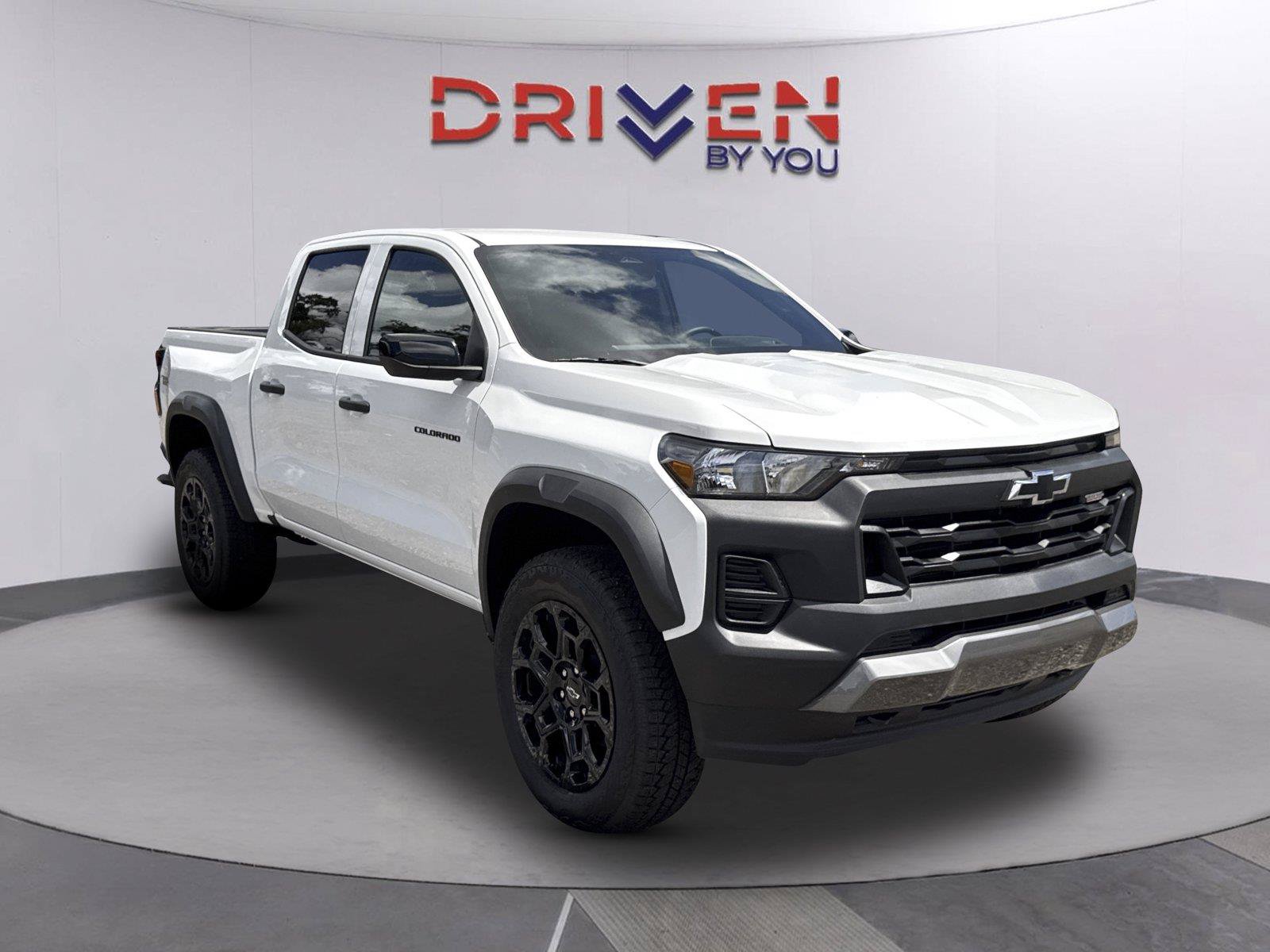 New 2026 Chevrolet Colorado Trail Boss AWD/4WD image 1