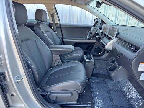 Used 2023 Hyundai Ioniq 5 SEL image 14