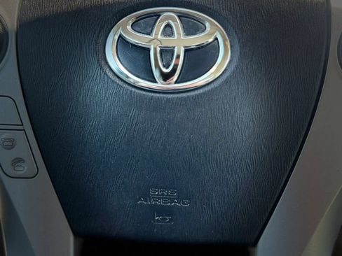 Used 2015 Toyota Prius Two FWD image 33