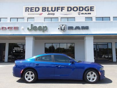 Used 2022 Dodge Charger SXT w/ Leather Interior Group
