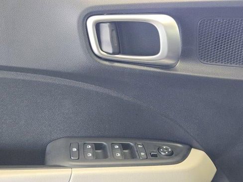 New 2026 Hyundai Venue SEL image 17