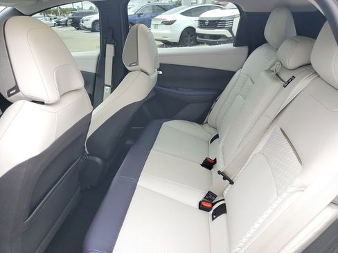 New 2026 Nissan Leaf Platinum+ w/ Cargo Package (Platinum+) image 6