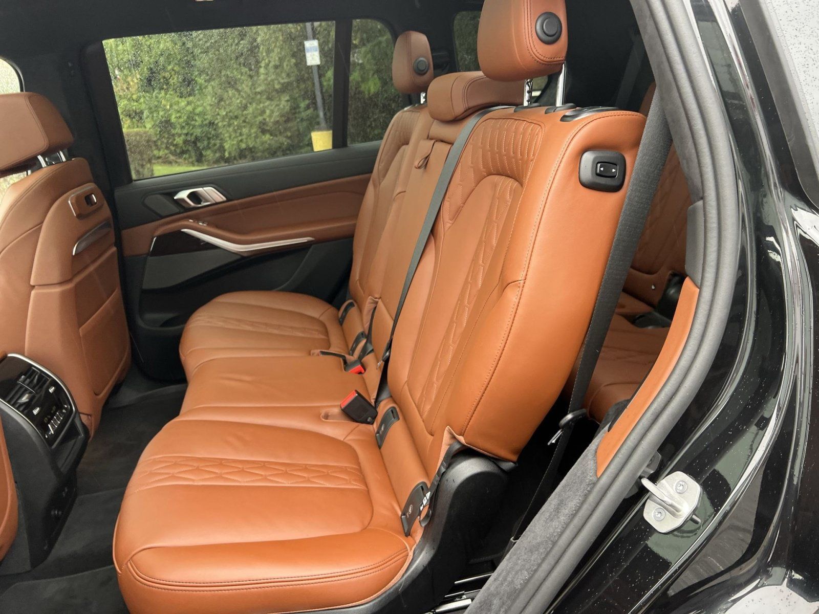 Used 2024 BMW X7 M60i w/ Executive Package AWD/4WD image 25