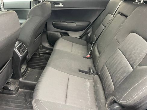 Certified 2022 Kia Sportage LX image 12