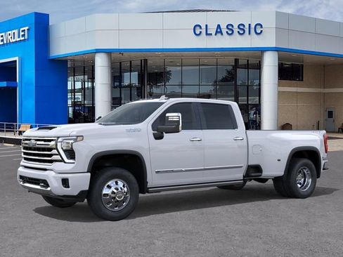 New 2026 Chevrolet Silverado 3500 High Country w/ High Country Premium Package AWD/4WD image 2