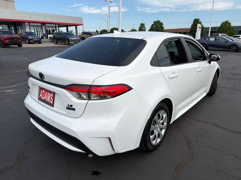 Used 2022 Toyota Corolla LE FWD image 8