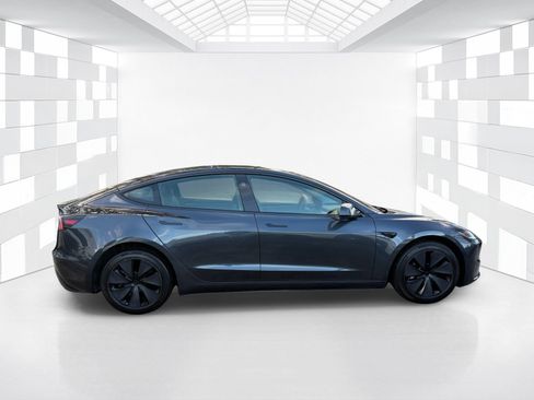 Used 2025 Tesla Model 3 Long Range RWD image 8