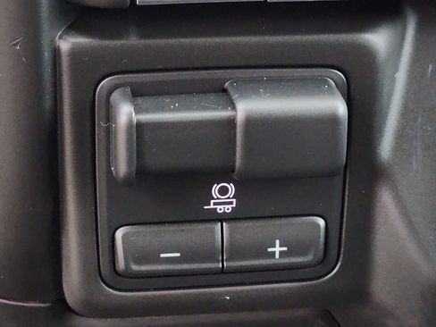 Used 2023 GMC Sierra 1500 Pro w/ Graphite Edition image 23