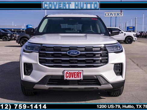 New 2026 Ford Explorer Active image 3