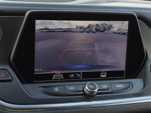 Used 2022 Chevrolet Blazer LT image 20