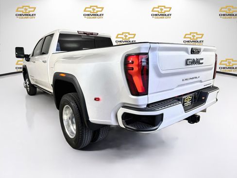 Used 2024 GMC Sierra 3500 Denali Ultimate AWD/4WD image 6