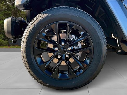 Used 2021 Jeep Wrangler Unlimited Sahara w/ Dual Top Group image 37