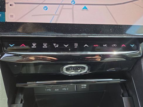 New 2026 Jeep Grand Cherokee Limited AWD/4WD image 15
