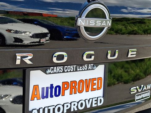 Used 2022 Nissan Rogue SV AWD/4WD image 29