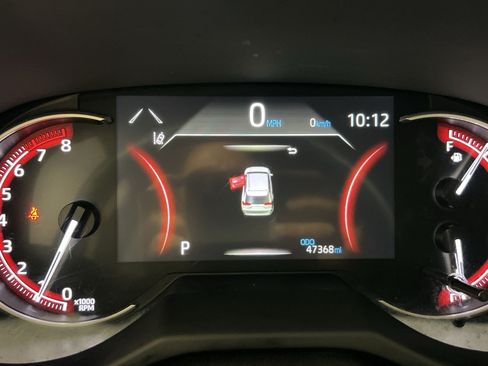 Used 2025 Toyota RAV4 LE AWD/4WD image 17