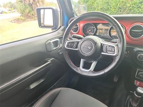 Used 2021 Jeep Gladiator Rubicon image 13