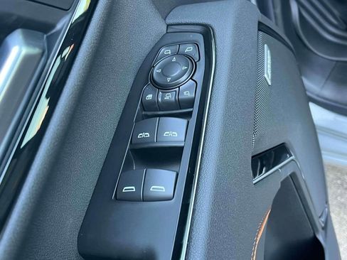 New 2026 GMC Sierra 2500 AT4 w/ Technology Package AWD/4WD image 19
