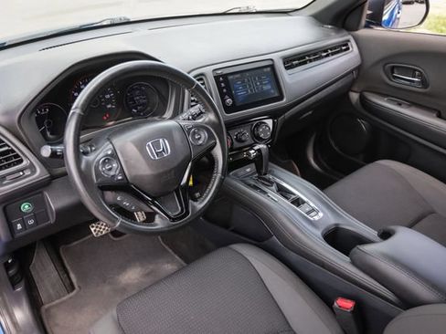 Used 2020 Honda HR-V Sport image 45