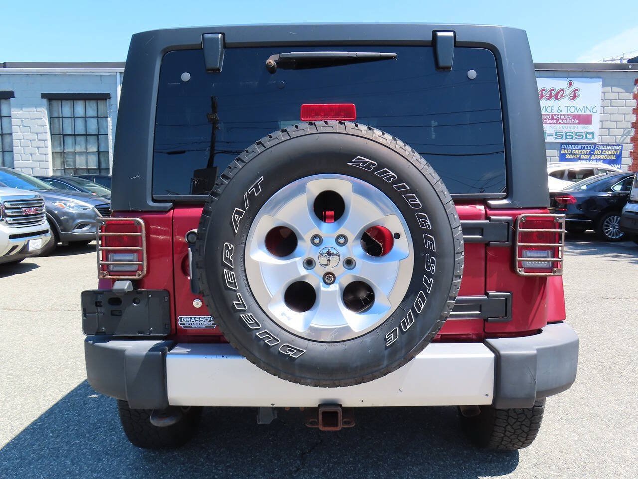 Used 2013 Jeep Wrangler Sahara AWD/4WD image 8