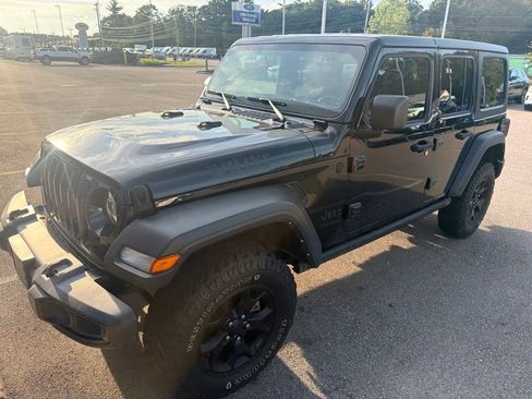 Used 2022 Jeep Wrangler Unlimited Sport AWD/4WD image 2