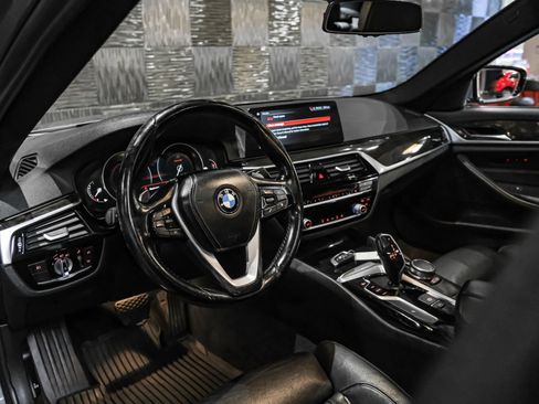 Used 2017 BMW 530i RWD image 3