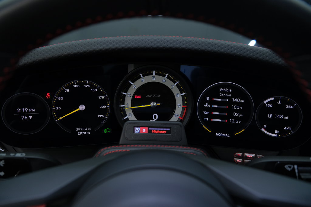 Used 2022 Porsche 911 GT3 RWD image 64