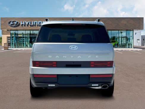 Used 2026 Hyundai Santa Fe SEL FWD image 6