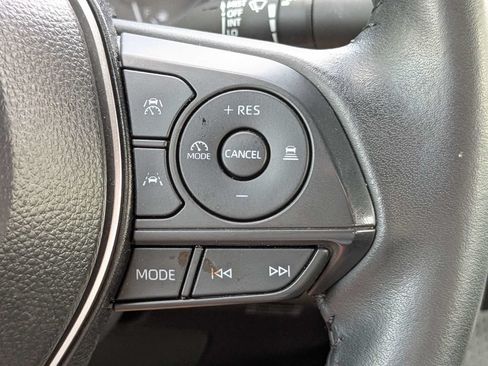 Certified 2025 Toyota Corolla SE FWD image 25