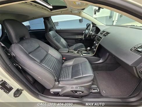 Used 2011 Volvo C30 T5 R-Design image 21