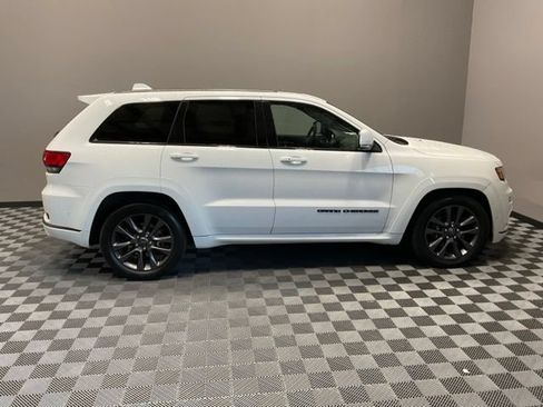 Used 2019 Jeep Grand Cherokee High Altitude AWD/4WD image 6