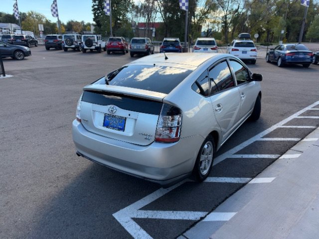 Used 2005 Toyota Prius w/ Pkg 6 FWD image 15