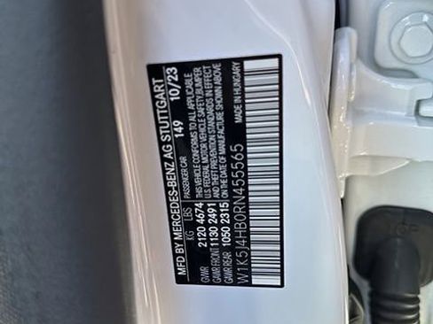 Used 2024 Mercedes-Benz CLA 250 4MATIC image 25